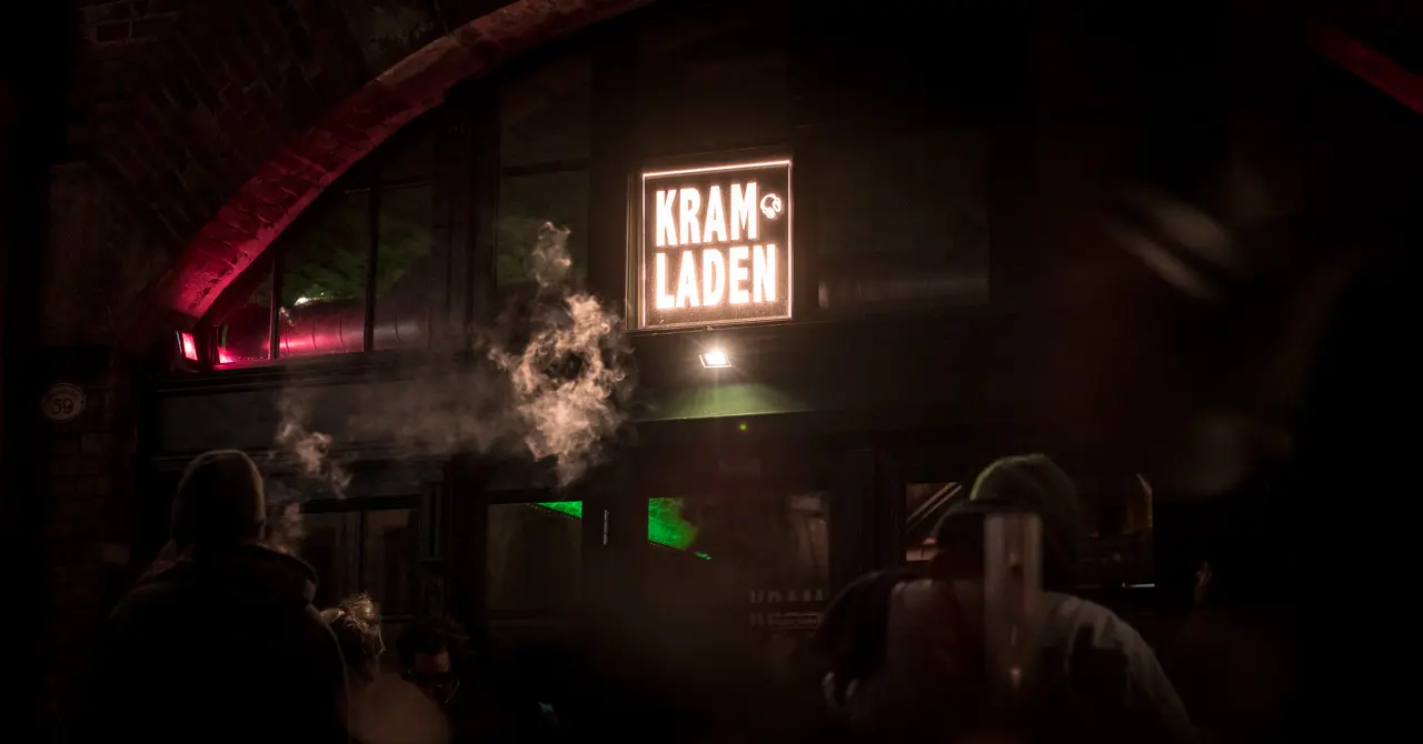 Kramladen Bild, Kramladen