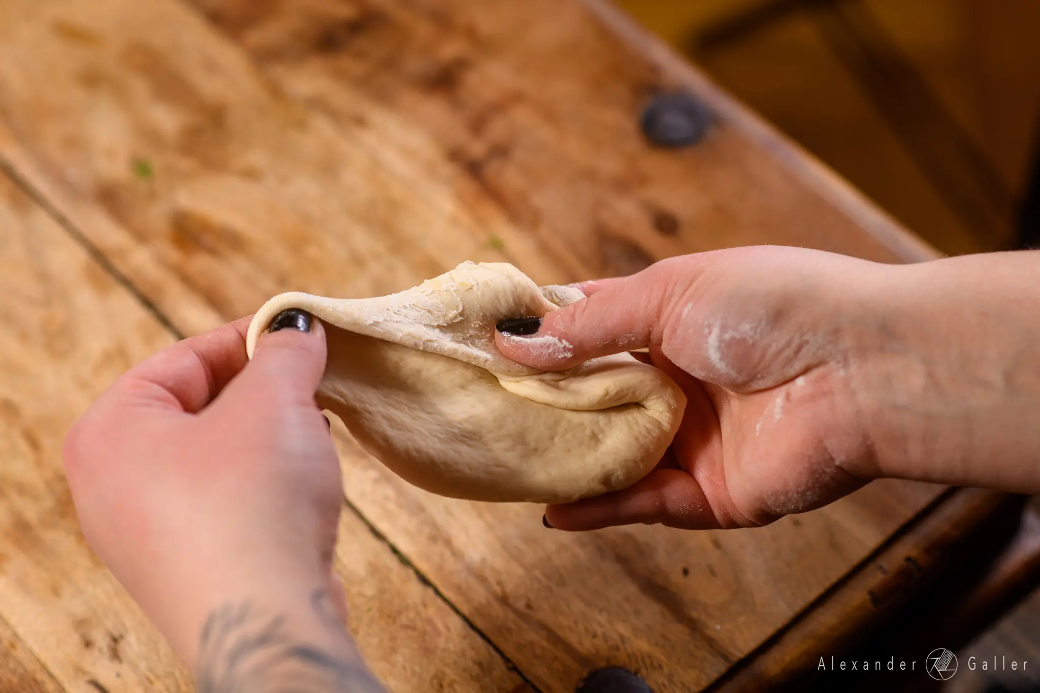 Brötchen formen Bild, Brötchen formen