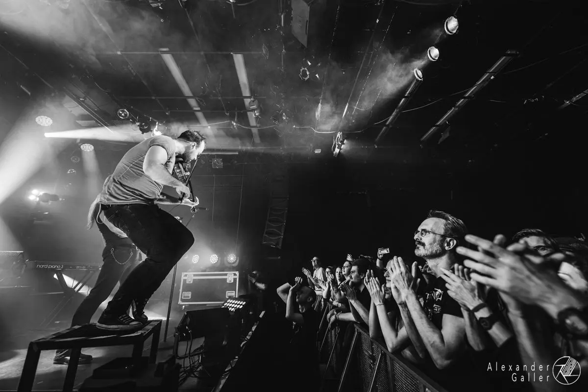 Bild, Versengold at WUK