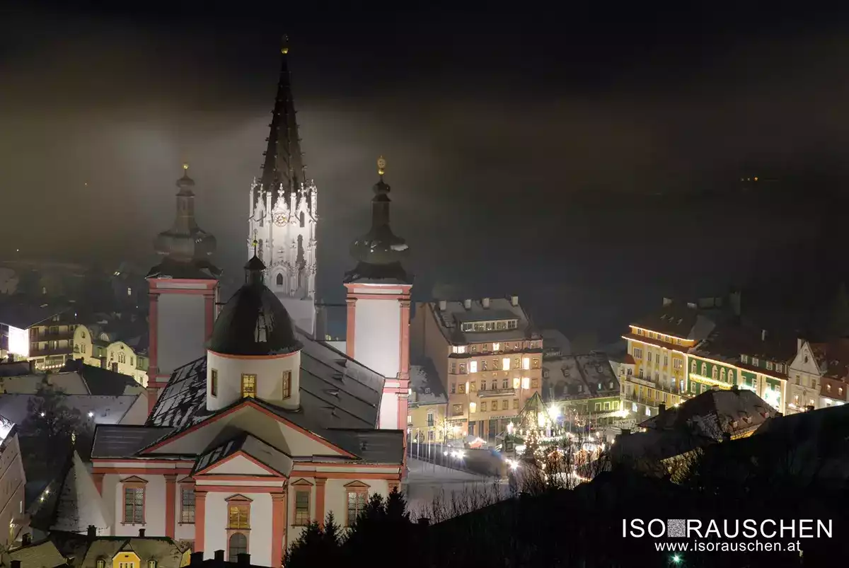 Bild, Basilika Mariazell im Wandel der Jahreszeiten