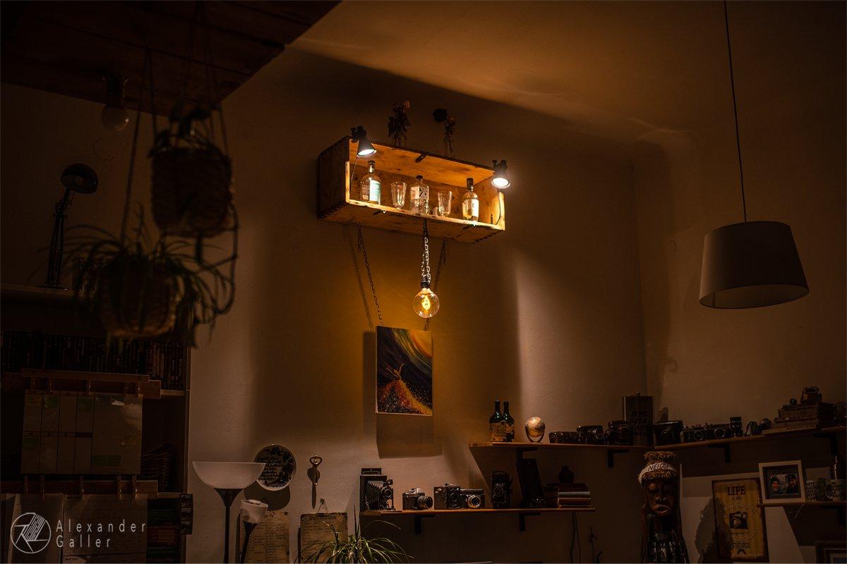 Bild, A blog post a day XXII - Alte Kiste, neues Regal