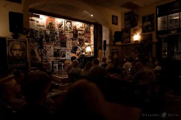 Bild von Barton Hartshorn by Alex