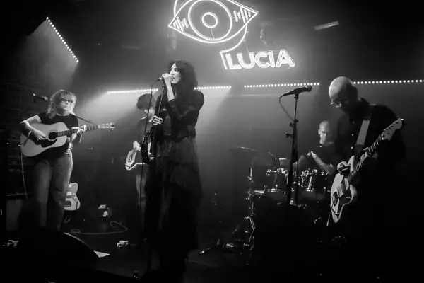 Bild von Lucia And The Best Boys
Lucia
Michael Natter | kantine.photography
Thursday