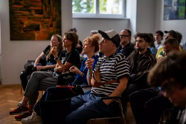 Bild von Discover Scotlands Music Market With Whisky And Soft Drink Tasting
Albert Gallery
Alexander Galler | www.isorauschen.at
Thursday