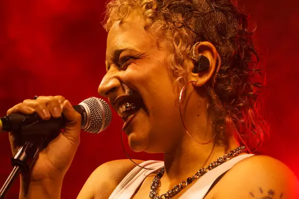 Bild von Blu Samu (BE)
Lucia
Michael Natter | kantine.photography
Friday