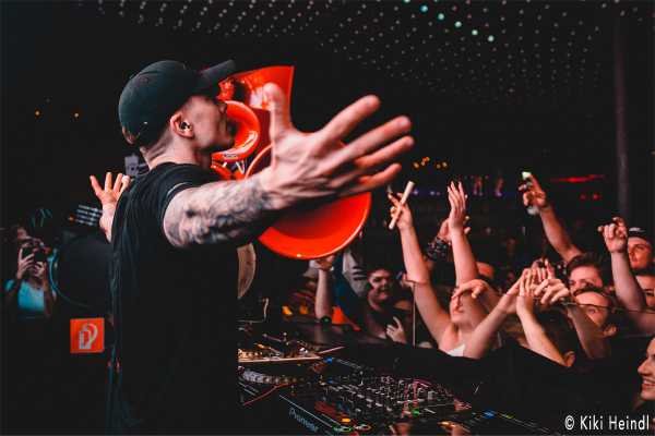 Bild von ©Kiki Heindl - Headhunterz Bollwerk