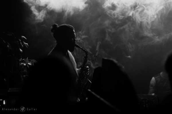 Bild von Fire Season