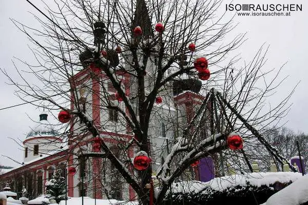 Bild von Basilika Mariazell im Wandel der Jahreszeiten