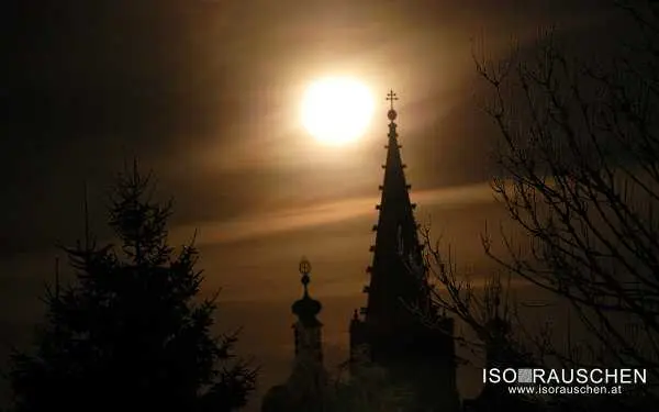 Bild von Basilika Mariazell im Wandel der Jahreszeiten