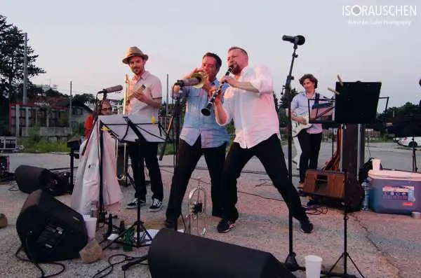 Bild von Baul&uuml;cken-Konzert #4: Klezmore Orchestra