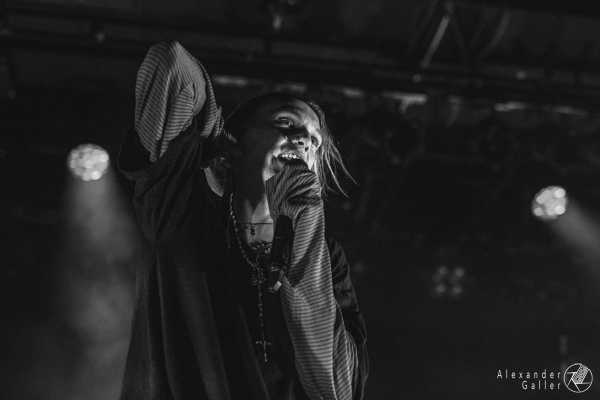 Bild von Counterfeit.