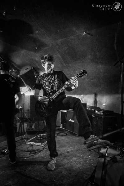 Bild von Fallen Up at Weberknecht - Interview, Reportage, Live