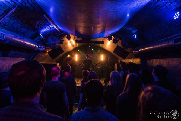 Bild von Fallen Up at Weberknecht - Interview, Reportage, Live