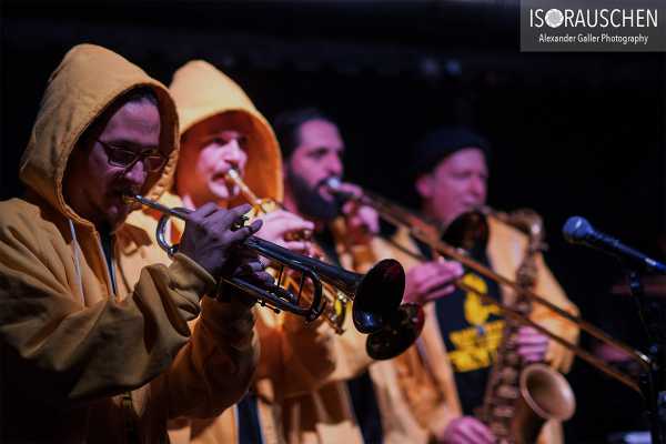 Bild von Tombadour feat. RAMBO