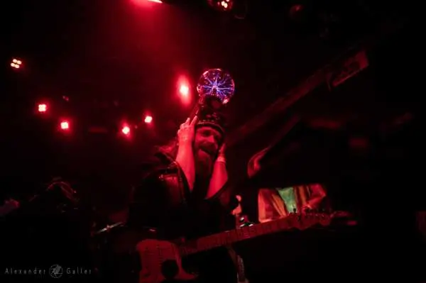 Bild von Henge and Super Sonic Silver Haze at Fluc