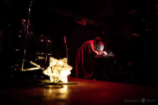 Bild von Henge and Super Sonic Silver Haze at Fluc