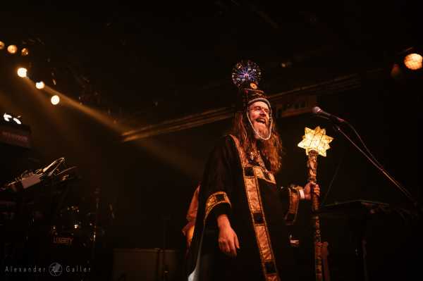 Bild von Henge and Super Sonic Silver Haze at Fluc