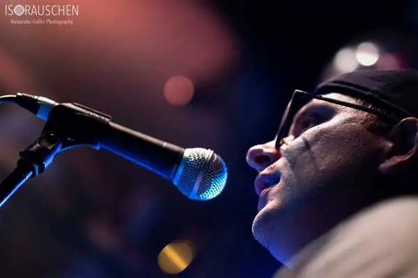 Bild von Here For A Reason