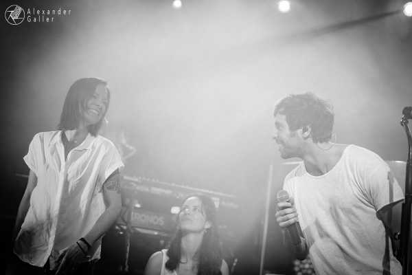 Bild von Max Giesinger with Christina Stürmer