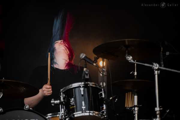 Bild von Stone Broken