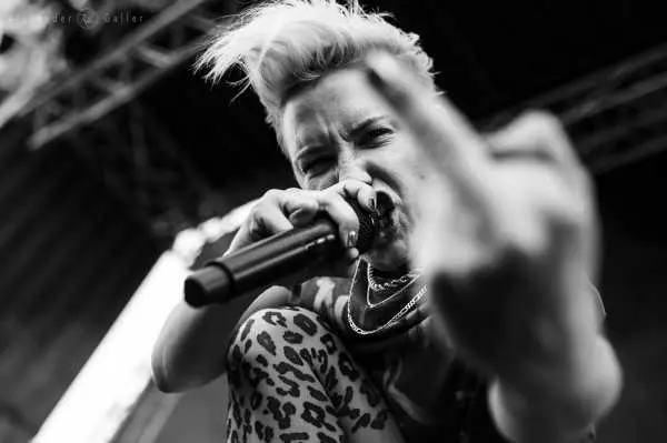 Bild von Deine Cousine