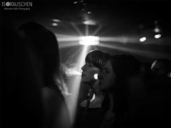 Bild von Tan Me and KessKess at B72