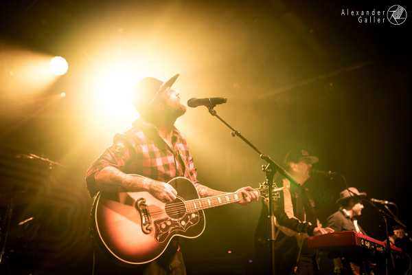 Bild von The Strumbellas