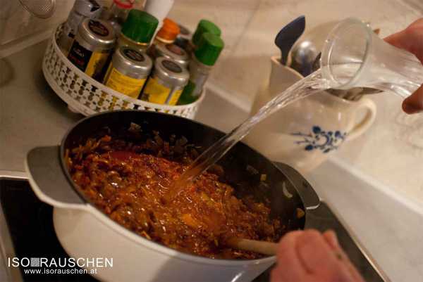 Urli Omas Gulasch mit Nockerl Bild von Urli Omas Gulasch mit Nockerl