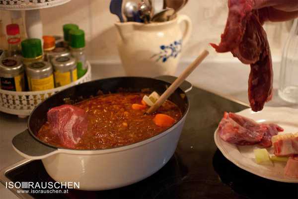 Urli Omas Gulasch mit Nockerl Bild von Urli Omas Gulasch mit Nockerl
