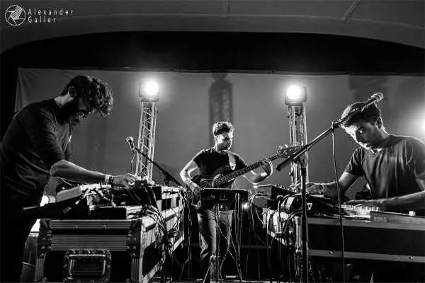 Bild von Holy Nothing