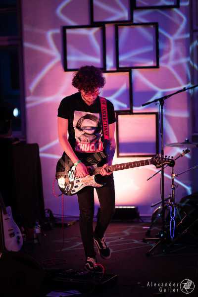 Bild von New Dawn Fading