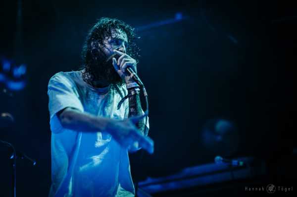 Kids in Cages by Hannah Bild von Kids in Cages by Hannah