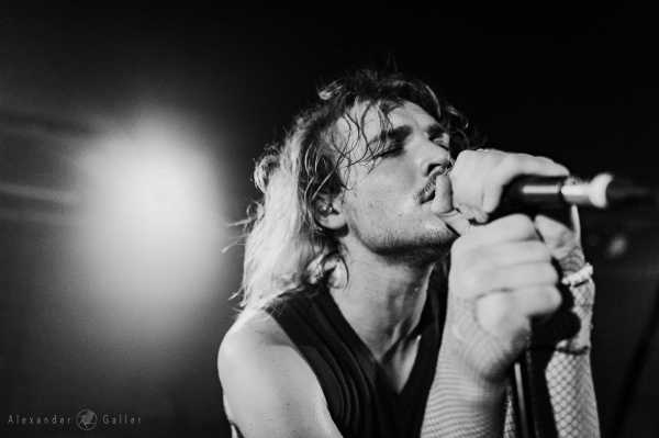 Bild von Neunundneunzig © Alexander Galler