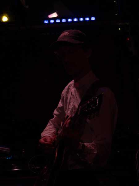 Bild von Flora Hibberd (FR)
Fanialive
Theresa Galavics
Friday