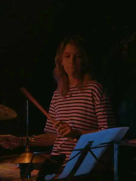 Bild von Jo The Man The Music (XA) (AT)
rhiz
Theresa Galavics
Friday