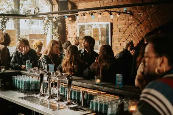 Bild von Austrian Heartbeats Reception
Lucia
Hannah Tögel | www.isorauschen.at
Saturday