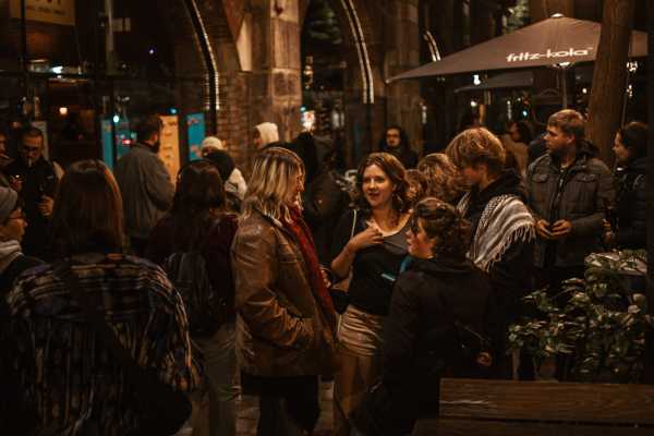 Bild von Crowd
Crowd
Hannah Tögel | www.isorauschen.at
Saturday