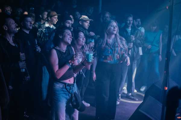 Bild von Crowd
Crowd
Hannah Tögel | www.isorauschen.at
Saturday