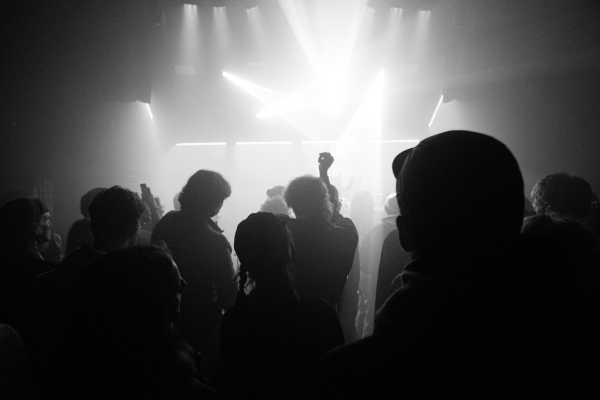 Bild von Crowd
Crowd
Hannah Tögel | www.isorauschen.at
Saturday