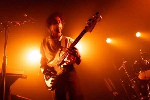 Bild von Anoraak (FR)
Loft Main Floor
Emanuel Ullmann | www.emifoto.com
Friday