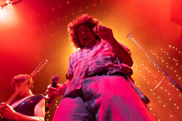 Bild von Cordoba78 (AT)
Cafe Carina
Emanuel Ullmann | www.emifoto.com
Friday