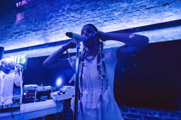 Bild von Boviy (DE)
coco
Klaus Zwinger
Saturday