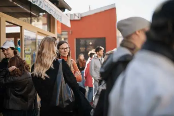 Bild von Akm Come Together
Delegates Lounge
Alexander Galler | www.isorauschen.at
Friday