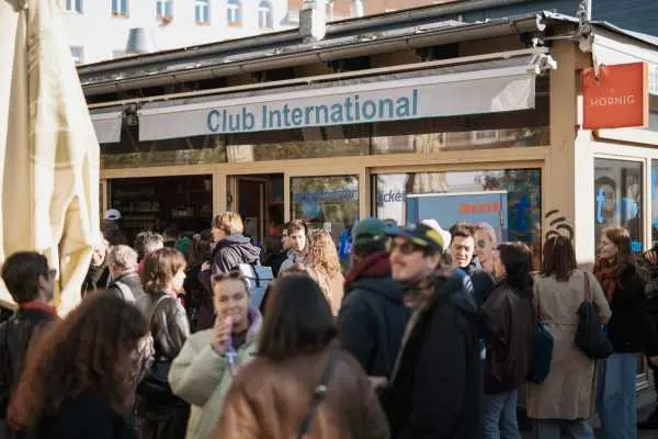 Bild von Akm Come Together
Delegates Lounge
Alexander Galler | www.isorauschen.at
Friday