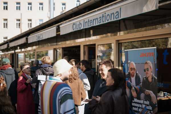 Bild von Akm Come Together
Delegates Lounge
Alexander Galler | www.isorauschen.at
Friday