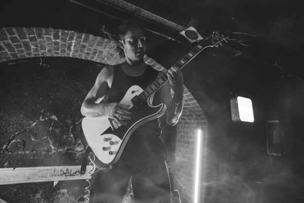 Bild von badtime (BE)
rhiz
Klaus Zwinger
Saturday