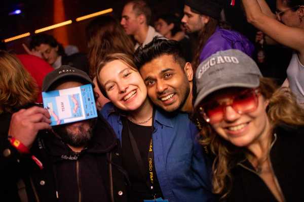 Bild von Afterparty
Lucia
Alexander Galler | www.isorauschen.at
Saturday