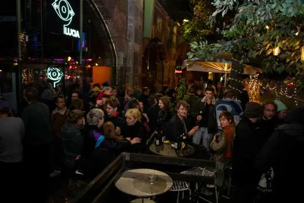 Bild von Afterparty
Lucia
Alexander Galler | www.isorauschen.at
Saturday