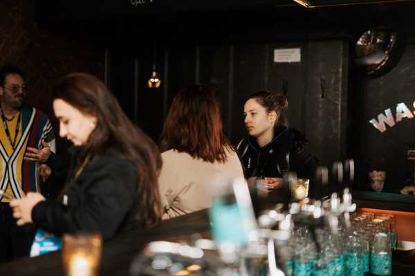 Bild von Austrian Heartbeats Reception
Lucia
Alexander Galler | www.isorauschen.at
Saturday