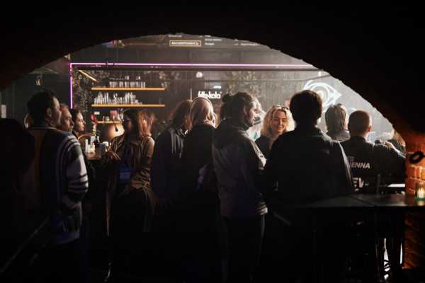 Bild von Austrian Heartbeats Reception
Lucia
Alexander Galler | www.isorauschen.at
Saturday